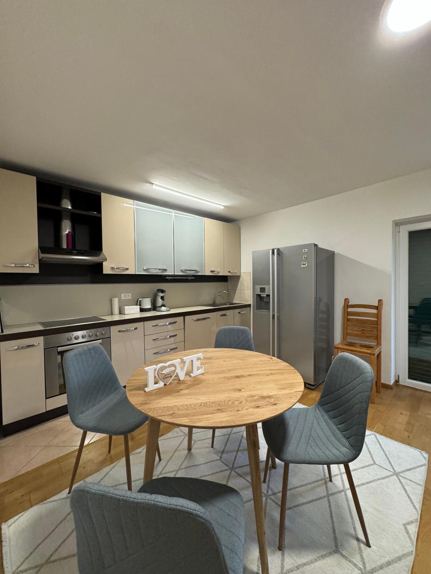Appartement Valentinas Garden à Split Extérieur photo